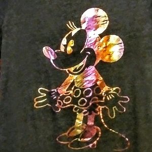 Disney Minnie Mouse shirt